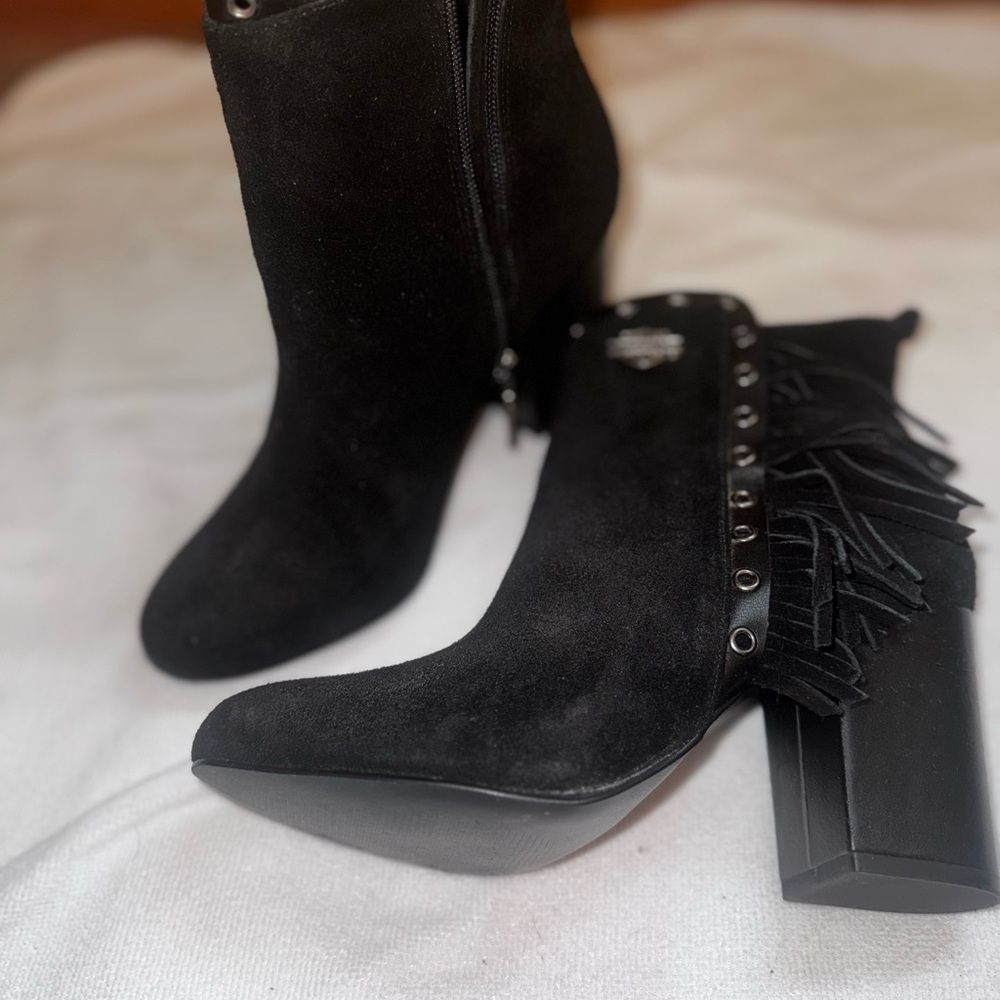 Harley Davidson Elegant Black Suede Ankle Boots sz 9 NEW